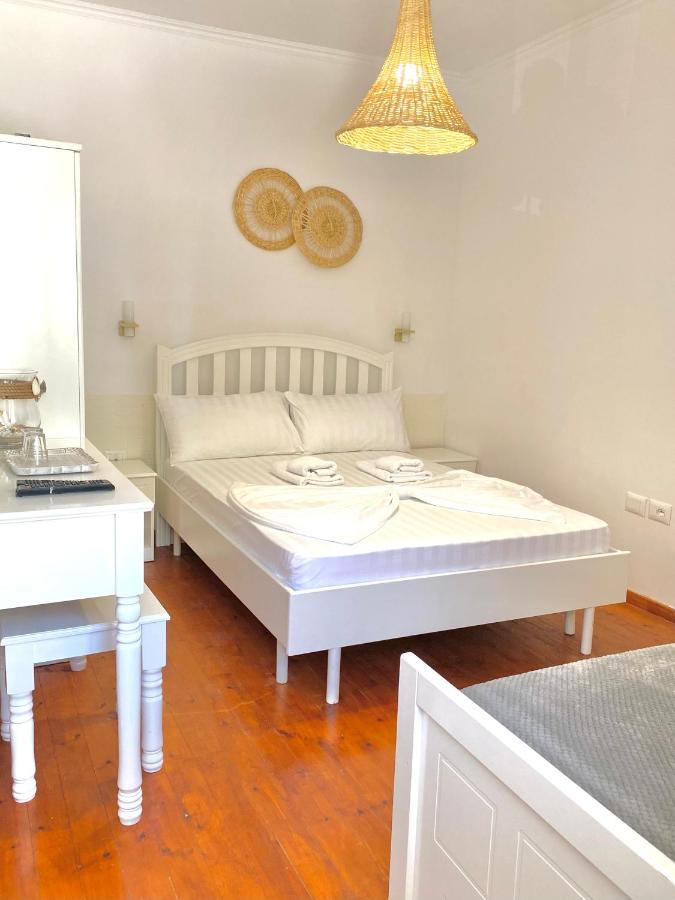 Las Nubes Rooms Himare Luaran gambar